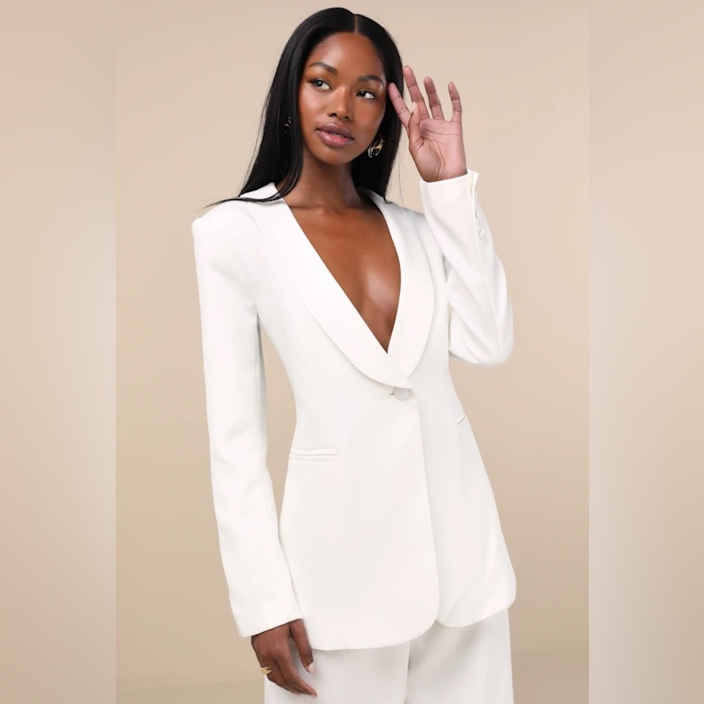 LULU’S White Ivory Blazer